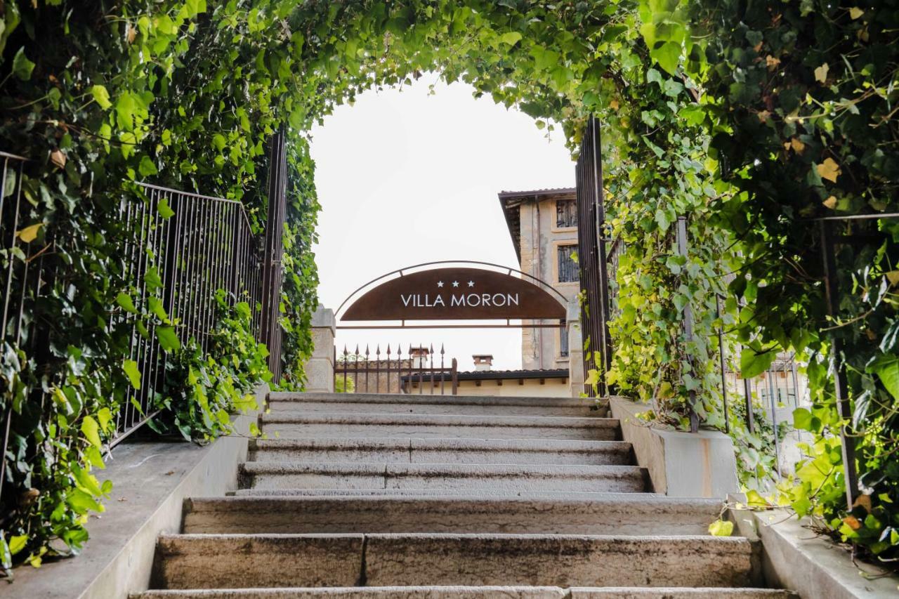 Hotel Villa Moron Неґрар Екстер'єр фото